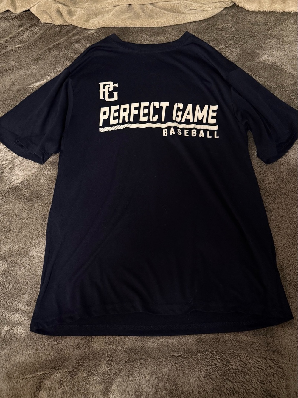 Men’s Adult Small Perfect Game Baseball T shirt